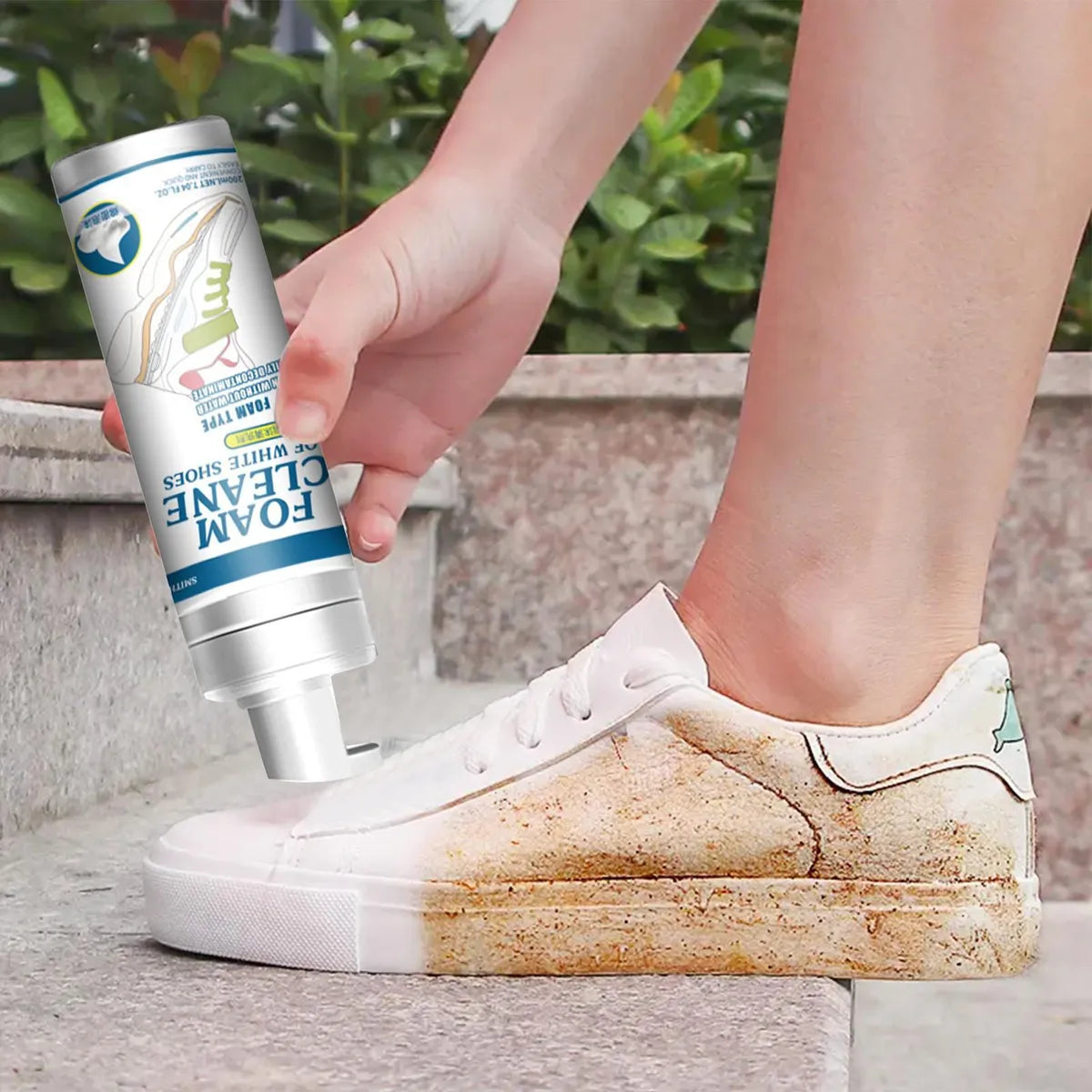 Foam Cleaner: Tus zapatos blancos siempre listos para impresionar